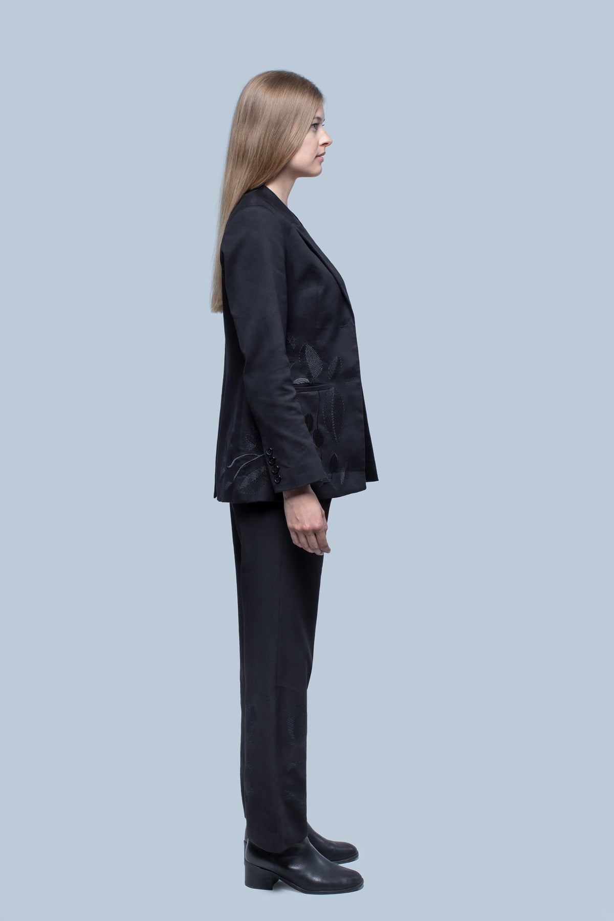 KANI BLAZER - BLACK/BLACK