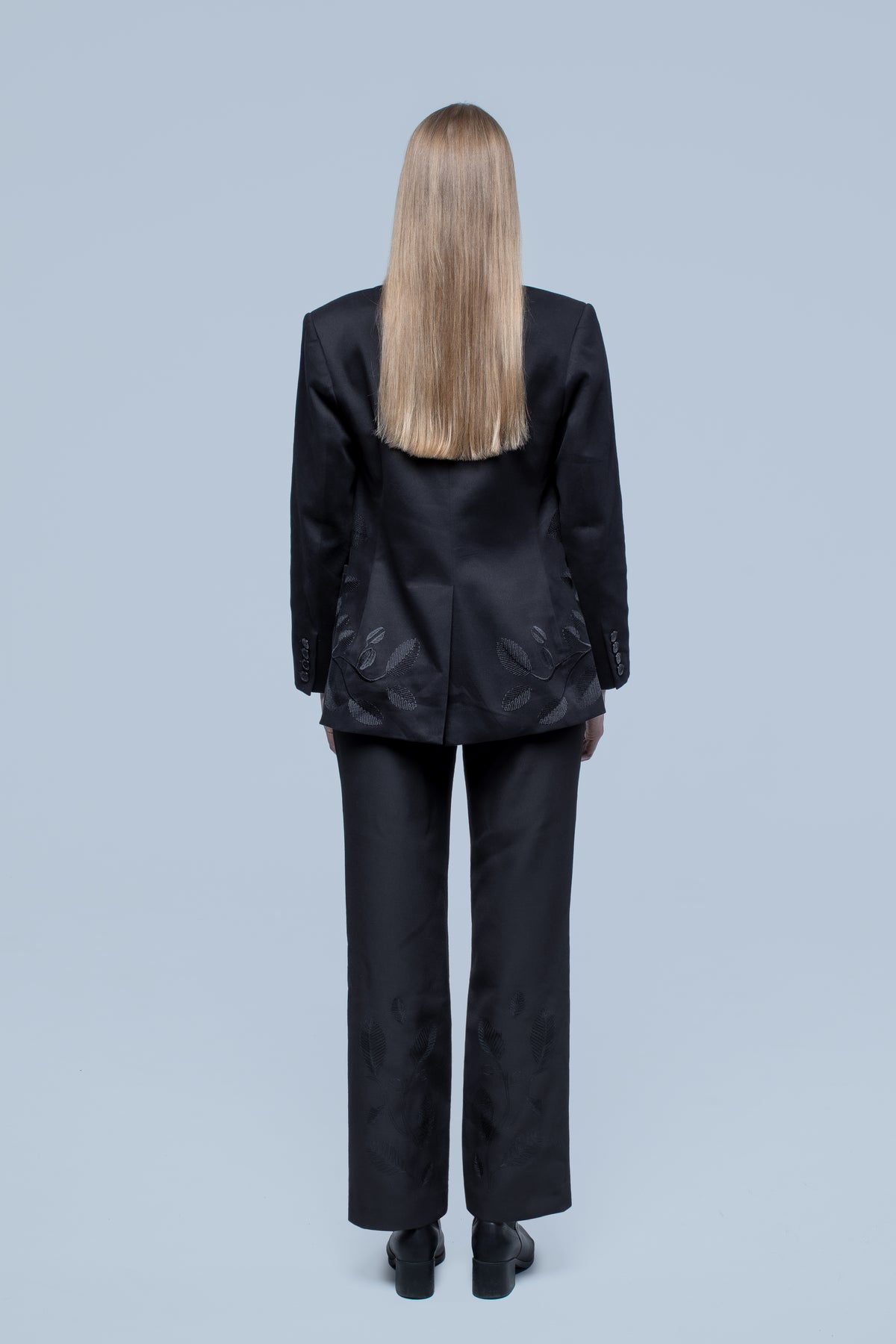 KANI BLAZER - BLACK/BLACK